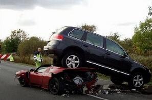 梦见家人撞车