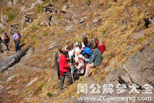 梦见旅游遇险